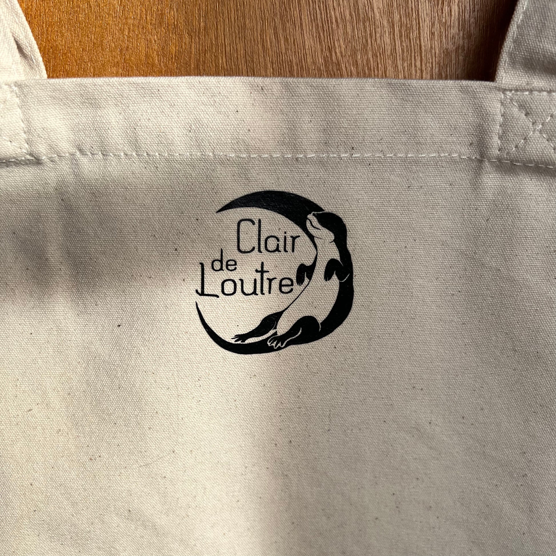 Tote bag Ta valeur détail logo noir mat